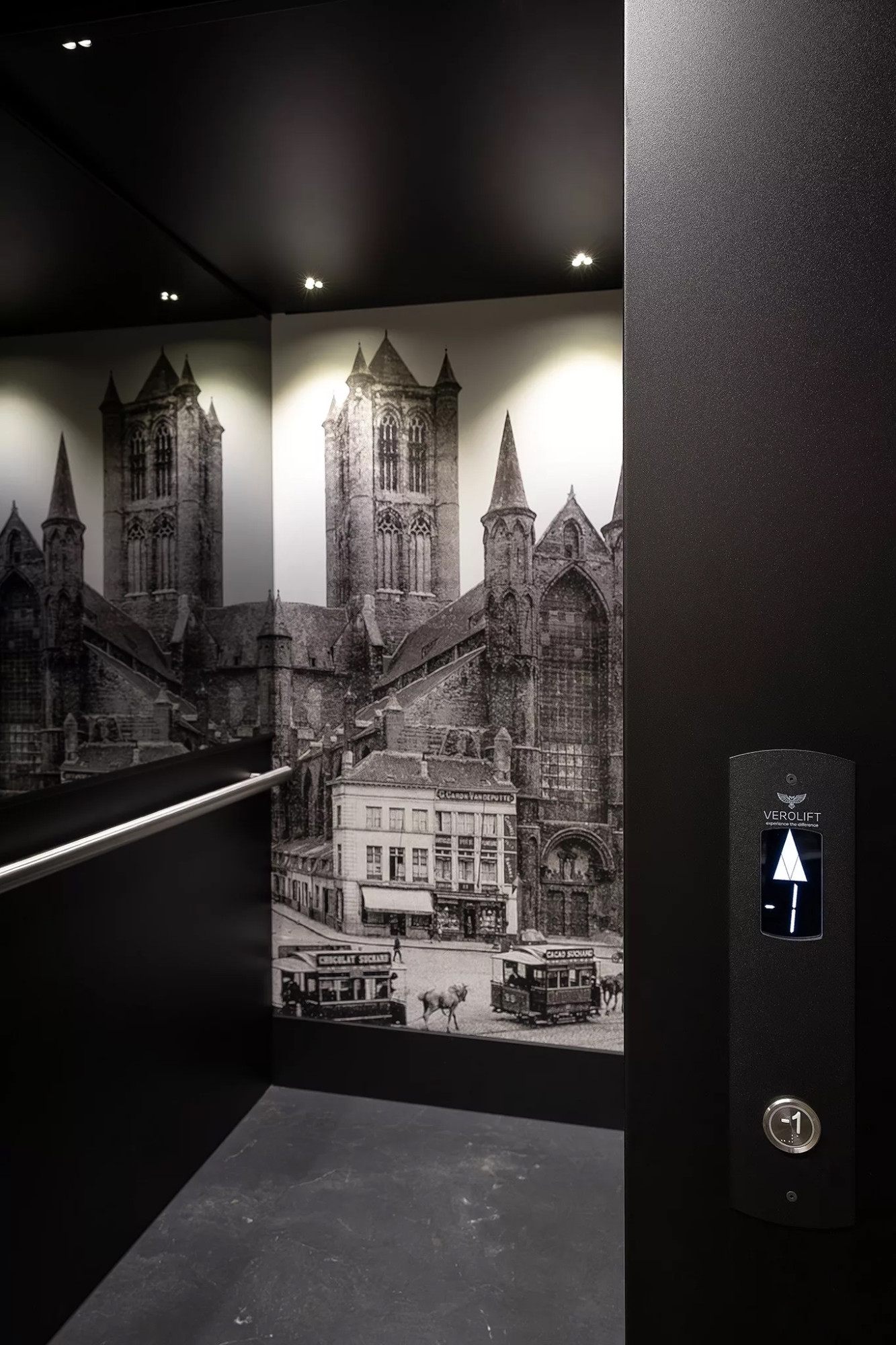 Liften op maat Hotel Harmony