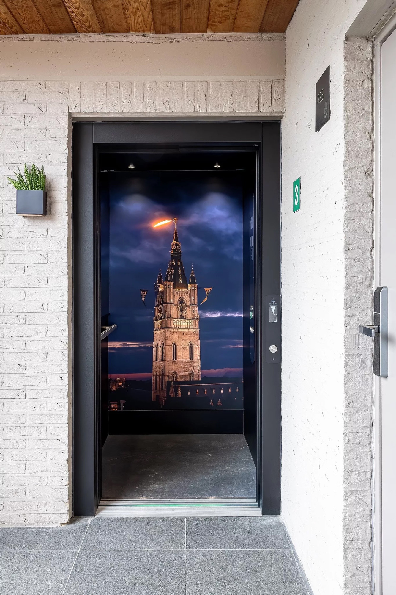 Liften op maat Hotel Harmony