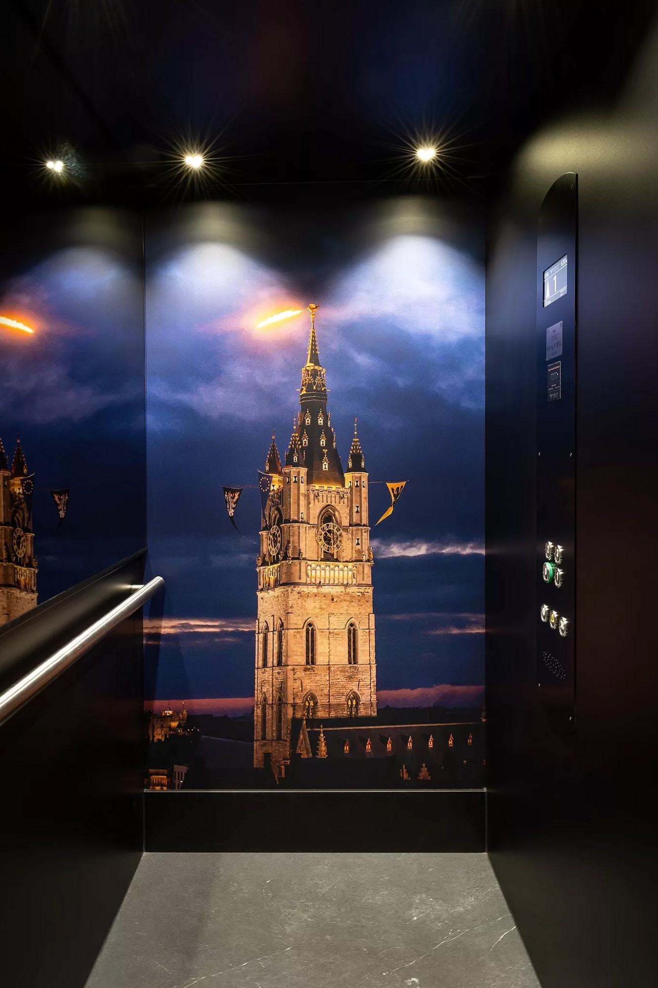 Liften op maat Hotel Harmony