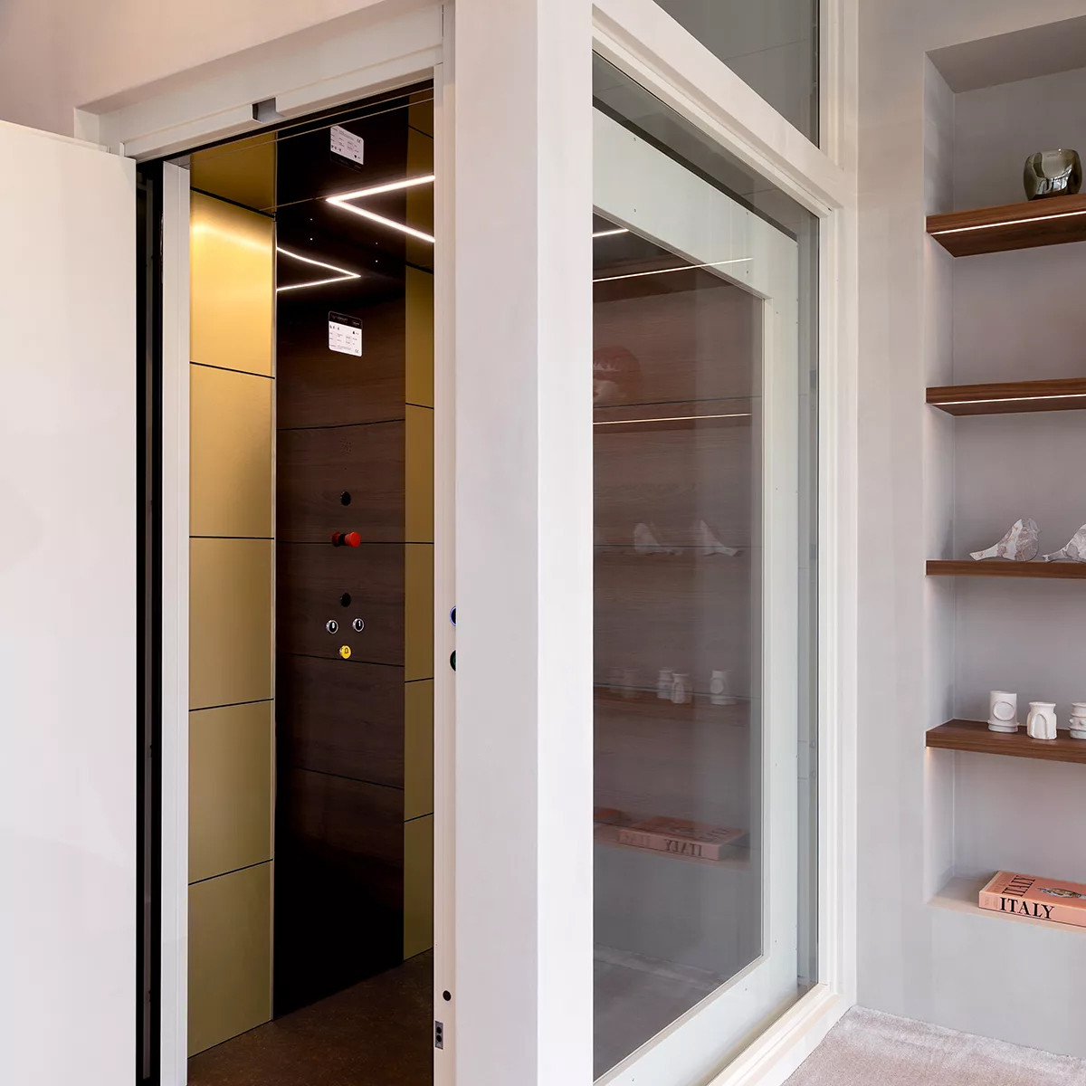 Showroom
